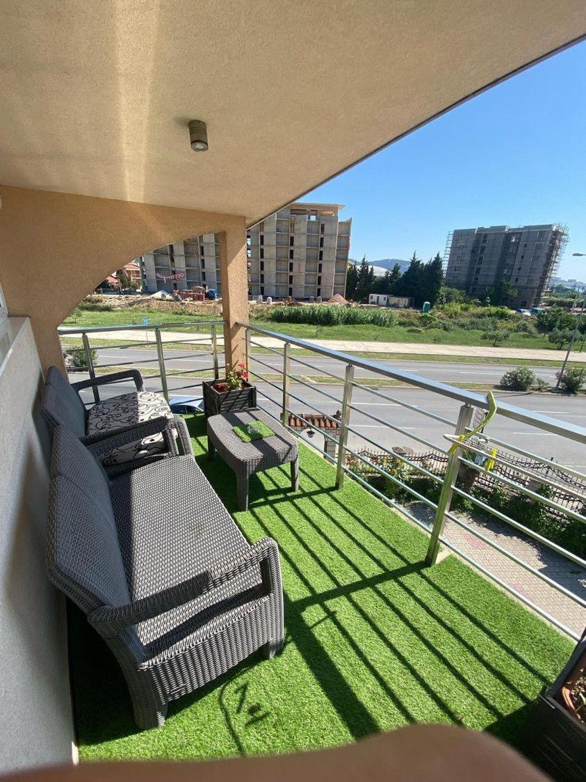 Villa Jadran Apartments 巴尔 客房 照片