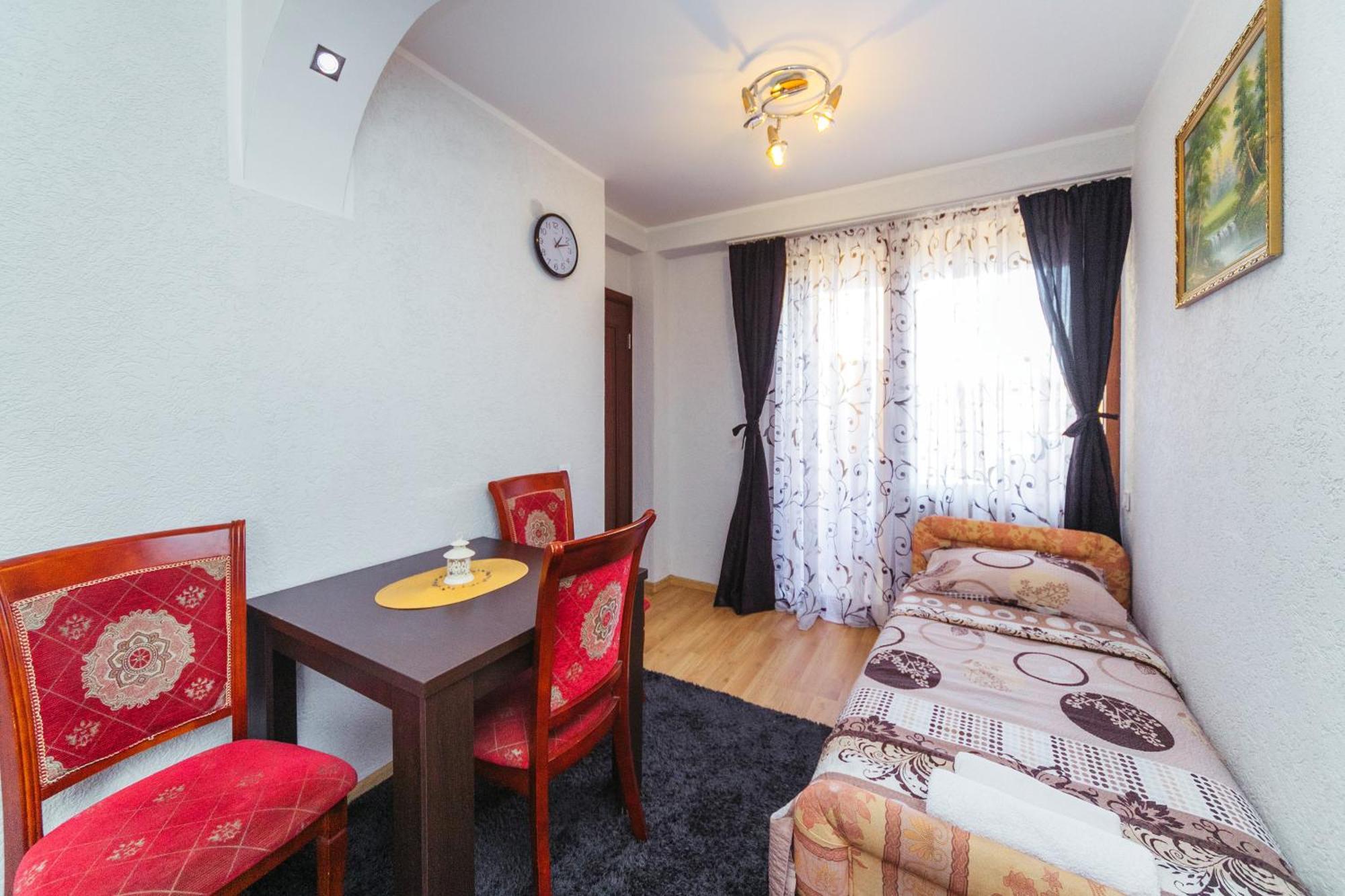 Villa Jadran Apartments 巴尔 客房 照片