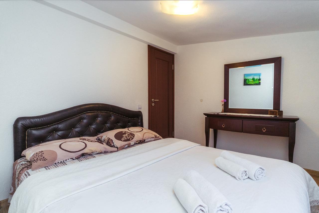 Villa Jadran Apartments 巴尔 外观 照片